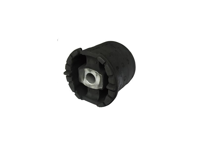 TRAVERS TAKOZU ARKA BMW E53 01-07