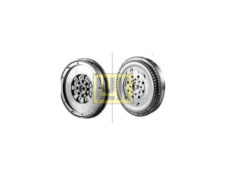 VOLANT M.BENZ 901 902 903 904 00-06