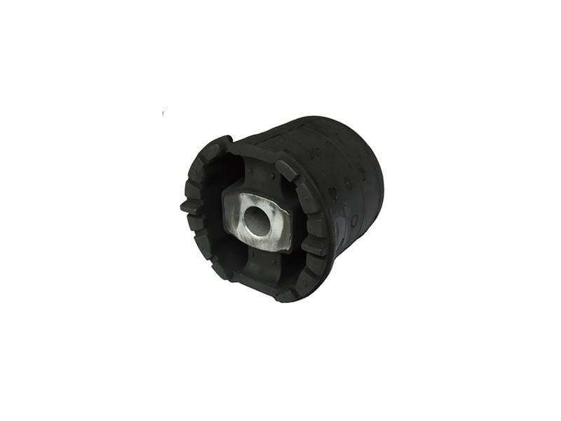 TRAVERS TAKOZU ARKA BMW E53 01-07